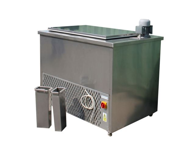 625 KG/DAY BLOCK ICE MACHINE