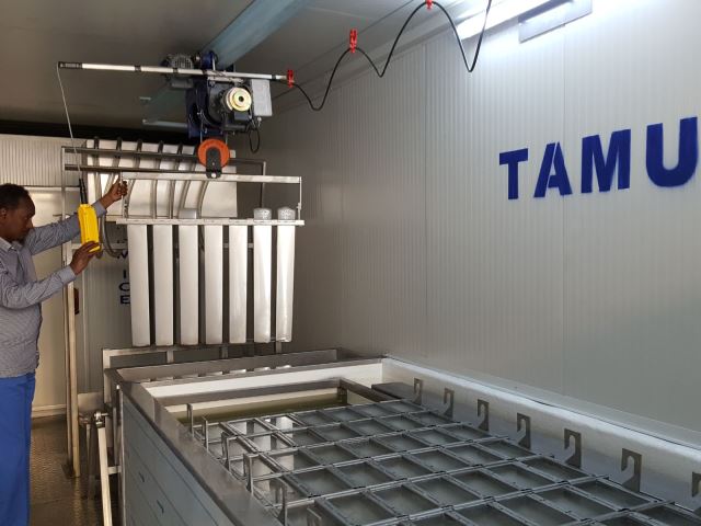 CONTAINERIZED COLD ROOM TYPE 5000 KG/DAY BLOCK ICE MACHINE