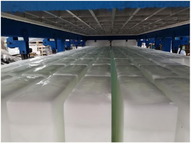 OTOMATİK KALIP BUZ MAKİNESİ