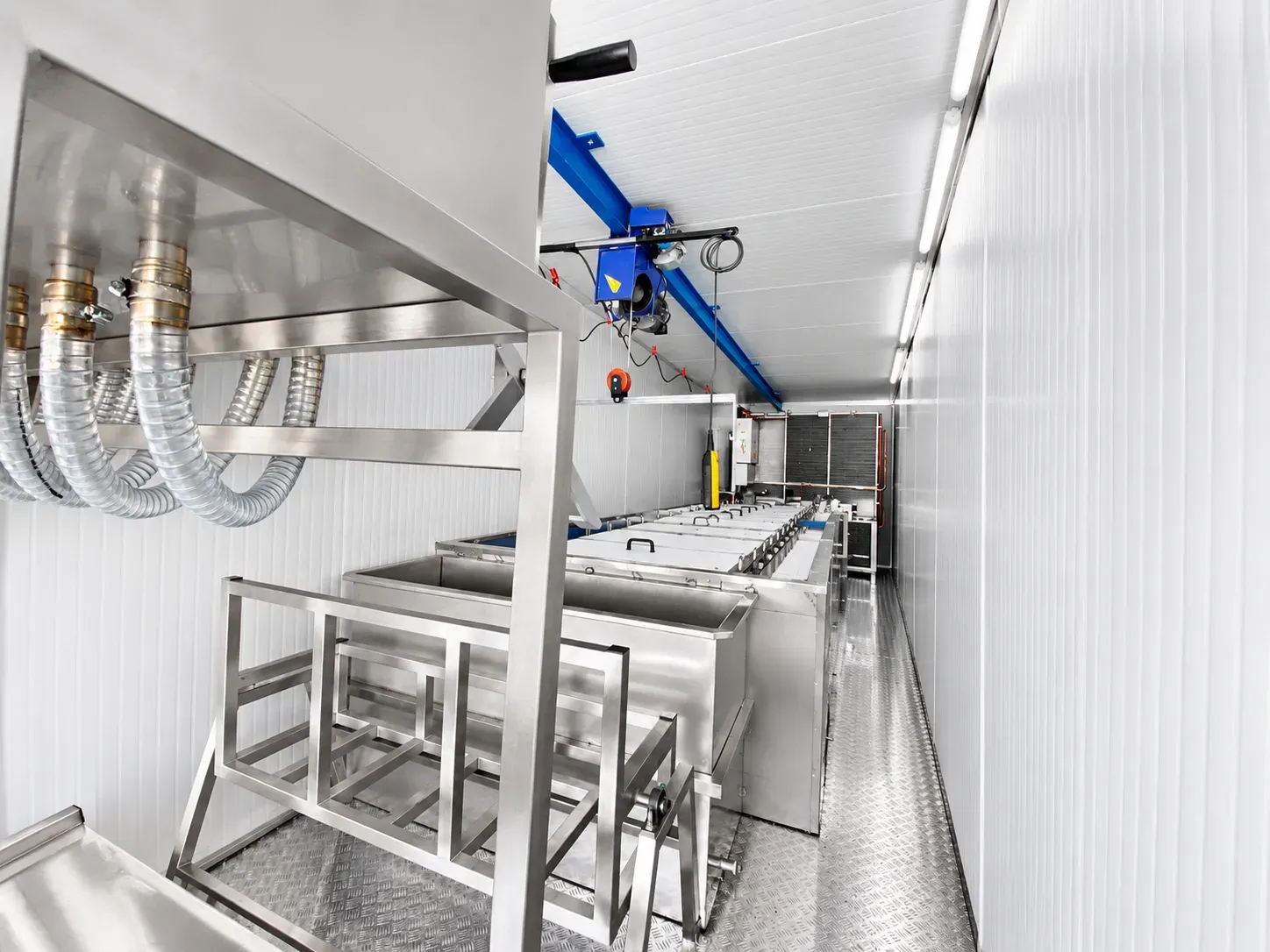 10.000 kg/day Containerized type Block Ice Machine - Tamutom BIM10TCO